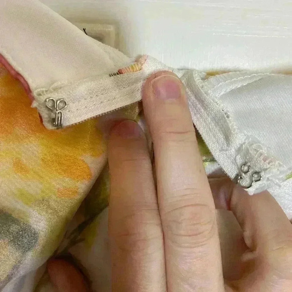 City Studio Juniors/Women's A-Line Skirt 7 White Pink Yellow Floral Hi Low‎ Boho - Picture 8 of 9